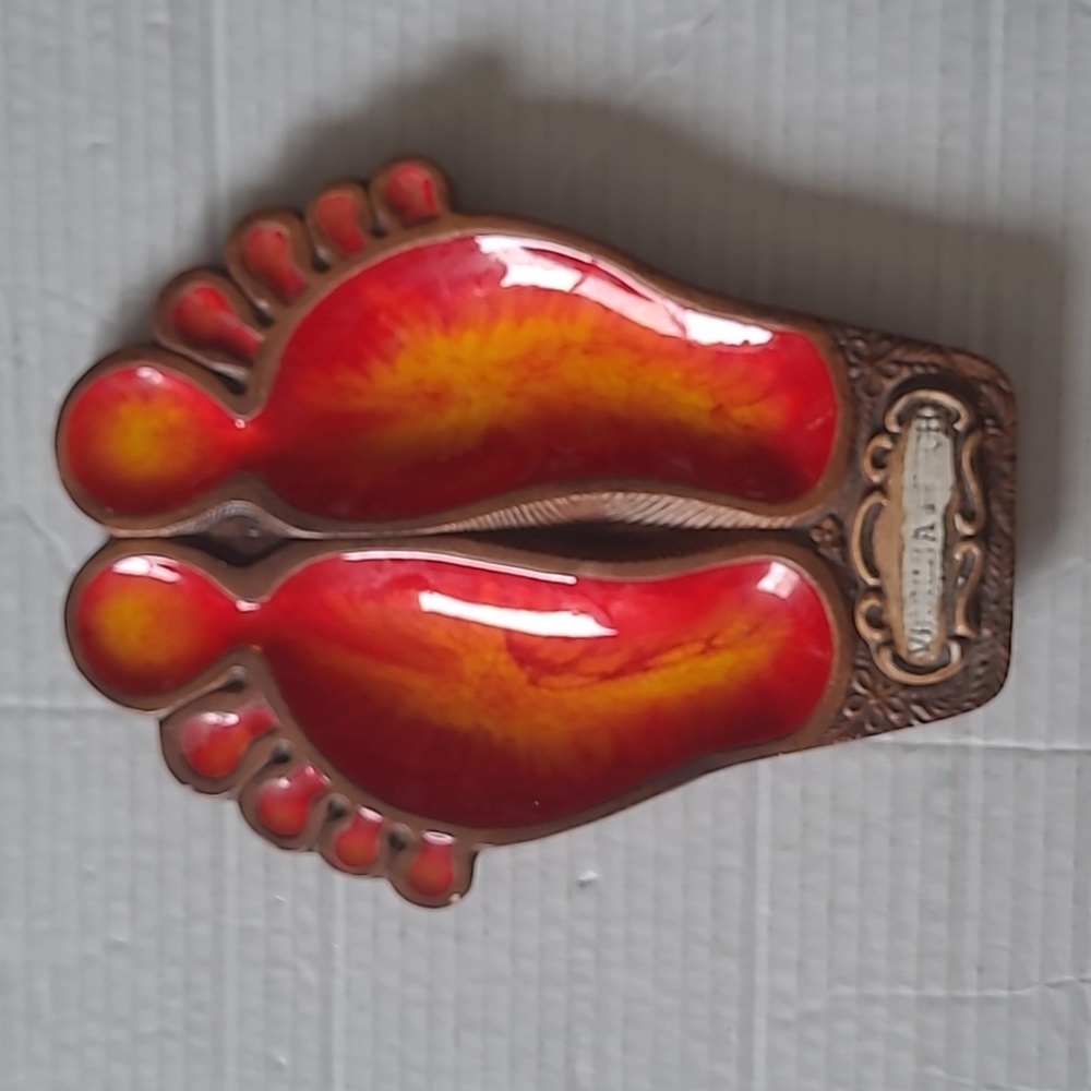 Vtg 60's Treasure Craft USA Souvenir Virginia Beach Foot Feet Ashtray Orange